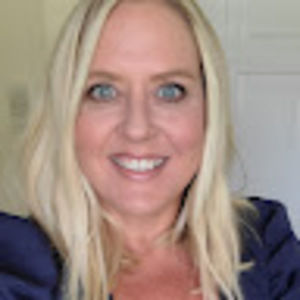 Meet your Posher, Leanne